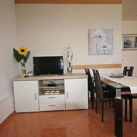 Family Apartment Mirela Borik Zadar Eksteriør bilde